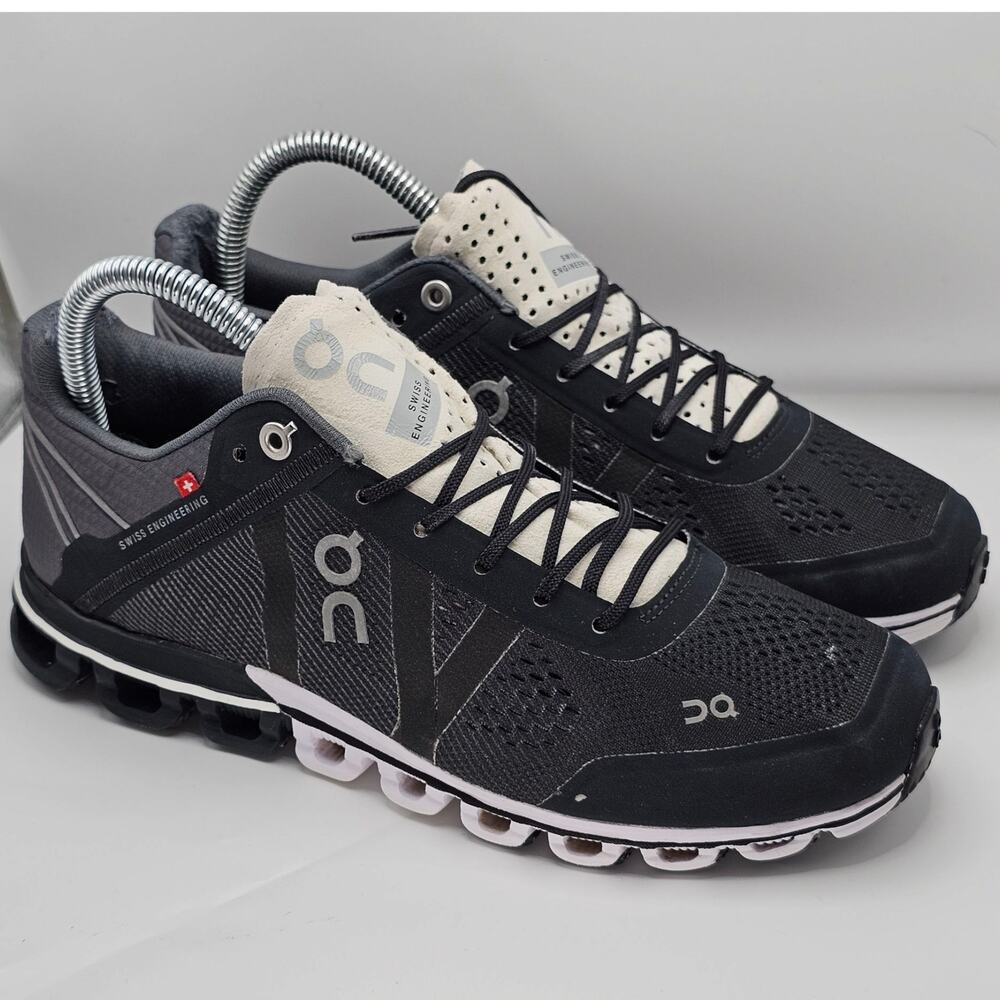 On Cloudflow Women 6.5 Running Shoes Black White Athletic Sneaker Training Gym